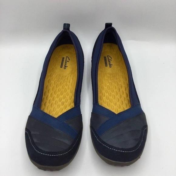 Clarks Blue and Gray Flats - Picture 4 of 13